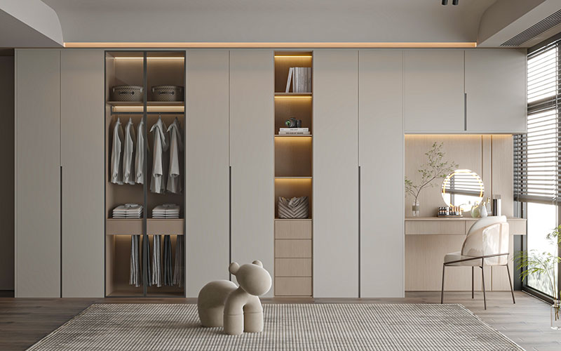 Image 2 Premium Closet